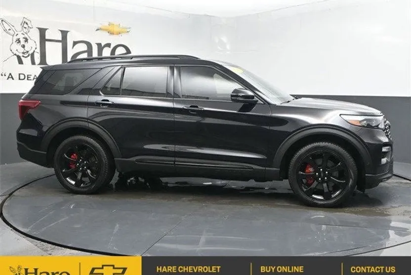 2020 Ford Explorer ST photo 1
