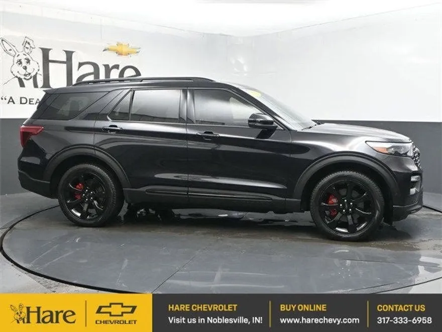 2020 Ford Explorer ST photo 1