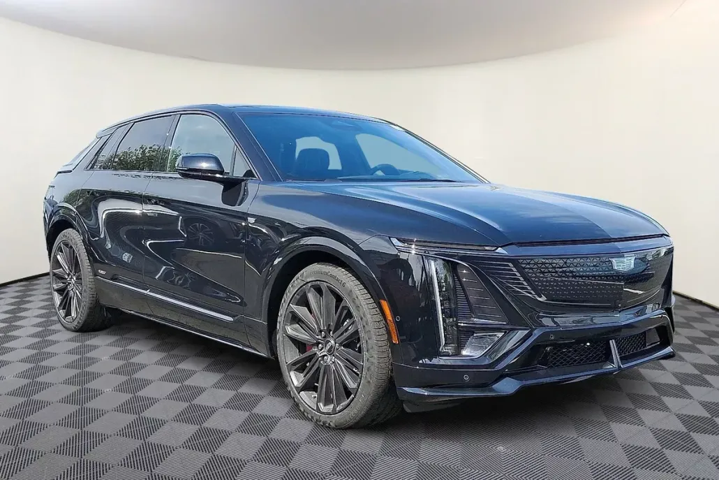 2026 Cadillac Lyriq photo 1