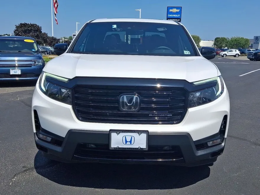 2022 Honda Ridgeline Black Edition photo 1