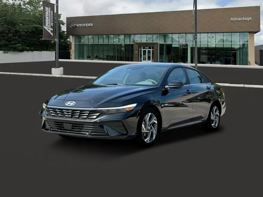 2025 Hyundai Elantra SEL Convenience photo 1
