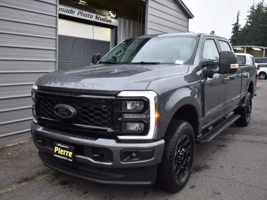 2026 Ford F-350 photo 1