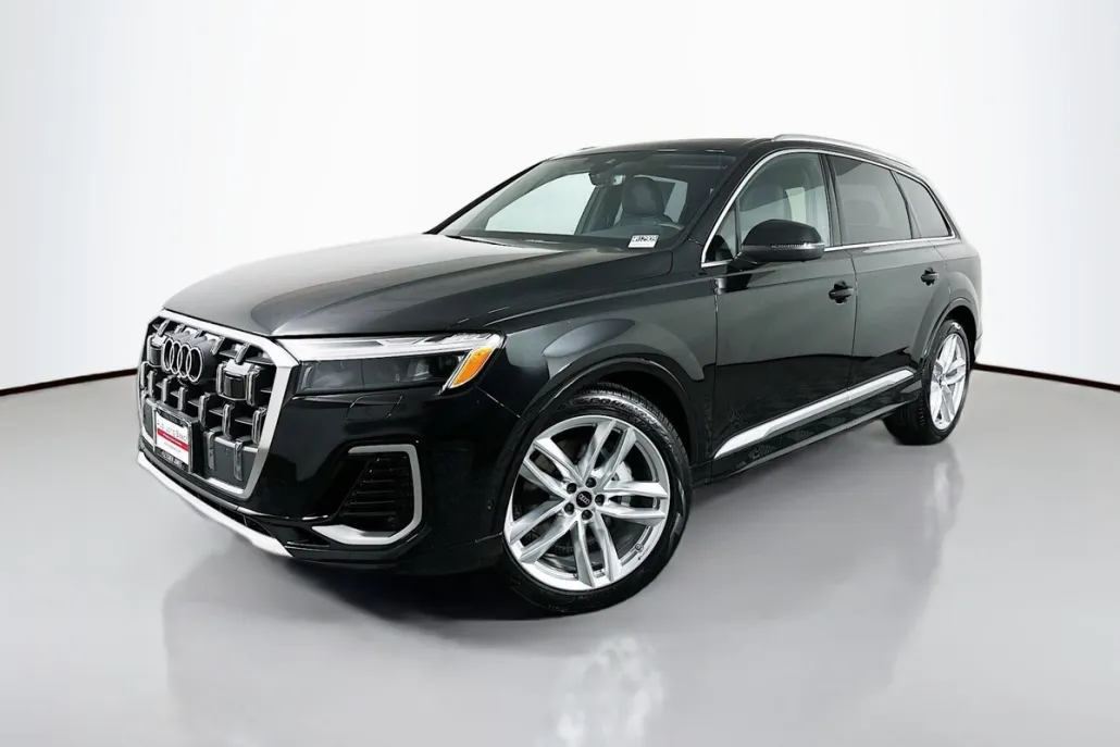 2025 Audi Q7 Premium Plus photo 1