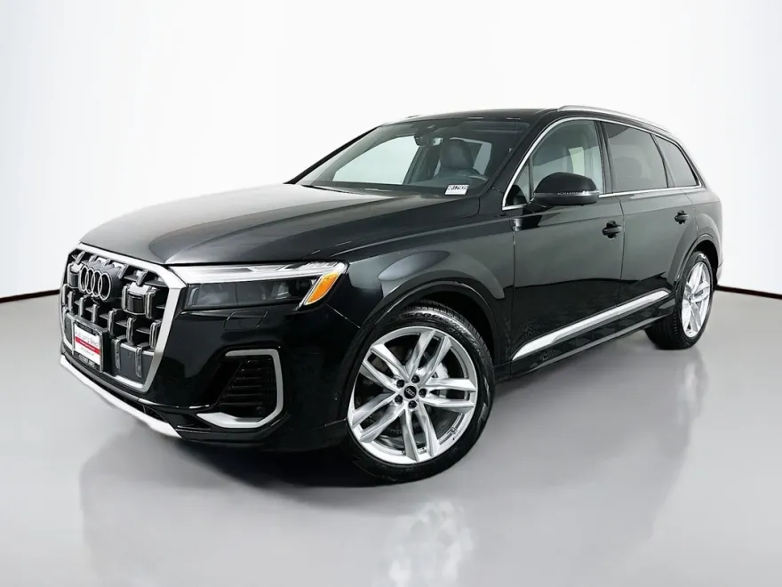 2025 Audi Q7 Premium Plus photo 1
