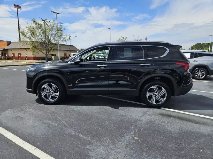 2023 Hyundai Santa Fe SEL photo 1