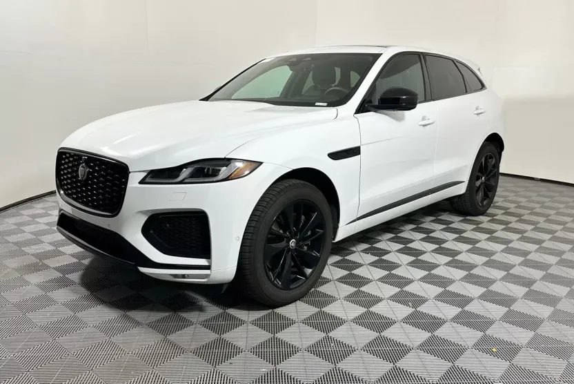 2026 Jaguar F-PACE P250 R-Dynamic S photo 1