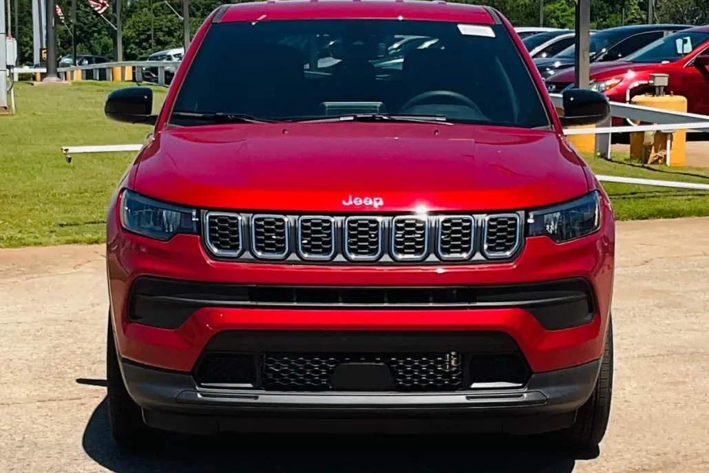 2025 Jeep Compass Sport photo 1