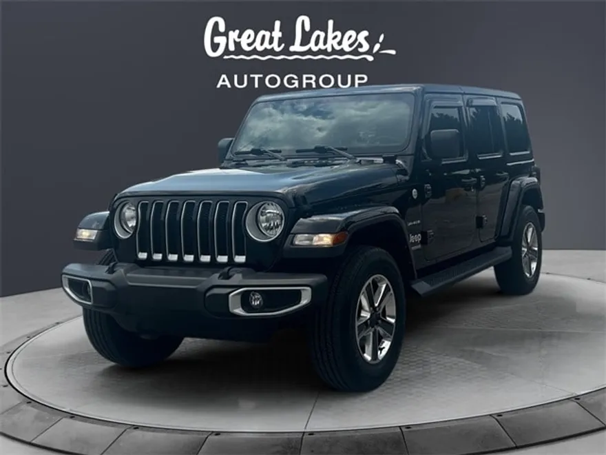 2021 Jeep Wrangler Unlimited Sahara photo 1