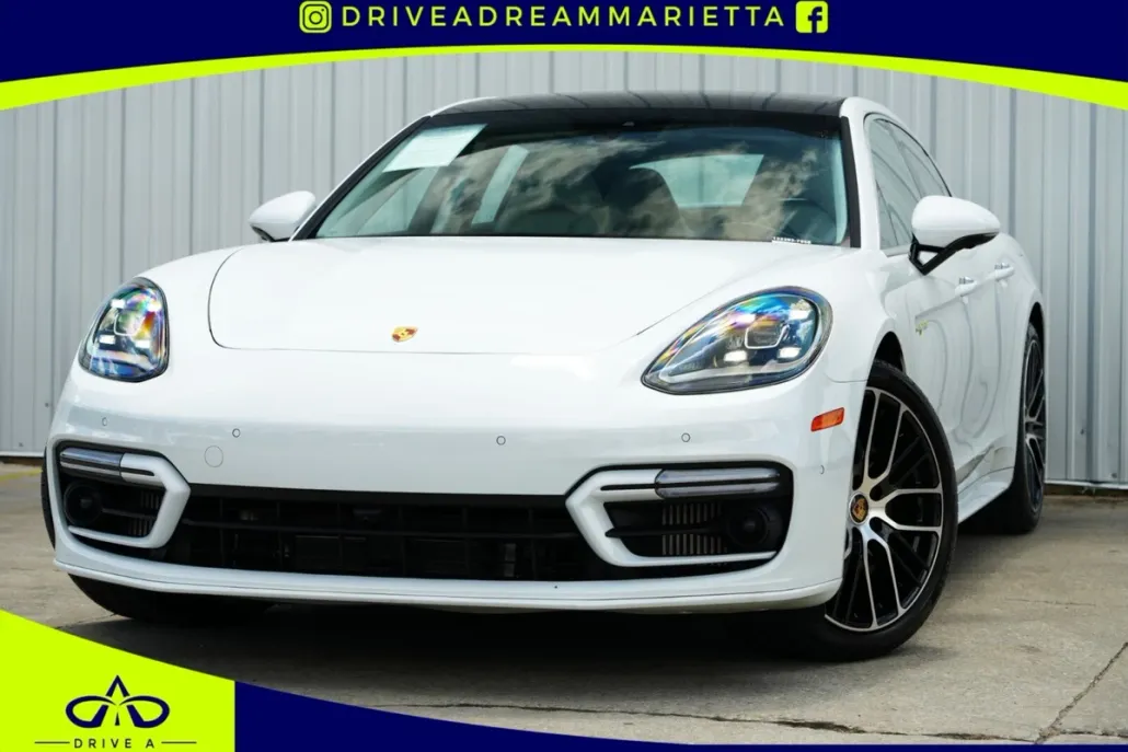 2023 Porsche Panamera 4S E-Hybrid photo 1