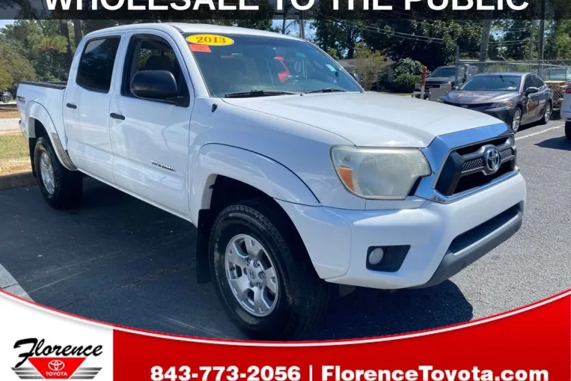 2013 Toyota Tacoma PreRunner V6 photo 1
