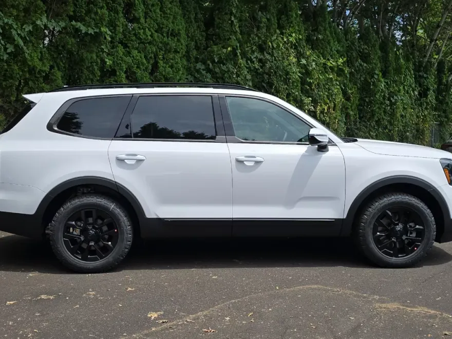 2025 Kia Telluride SX Prestige X-Pro photo 1