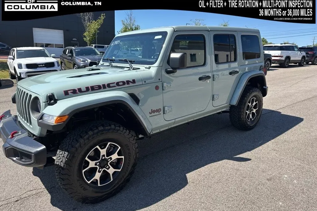 2023 Jeep Wrangler Rubicon photo 1