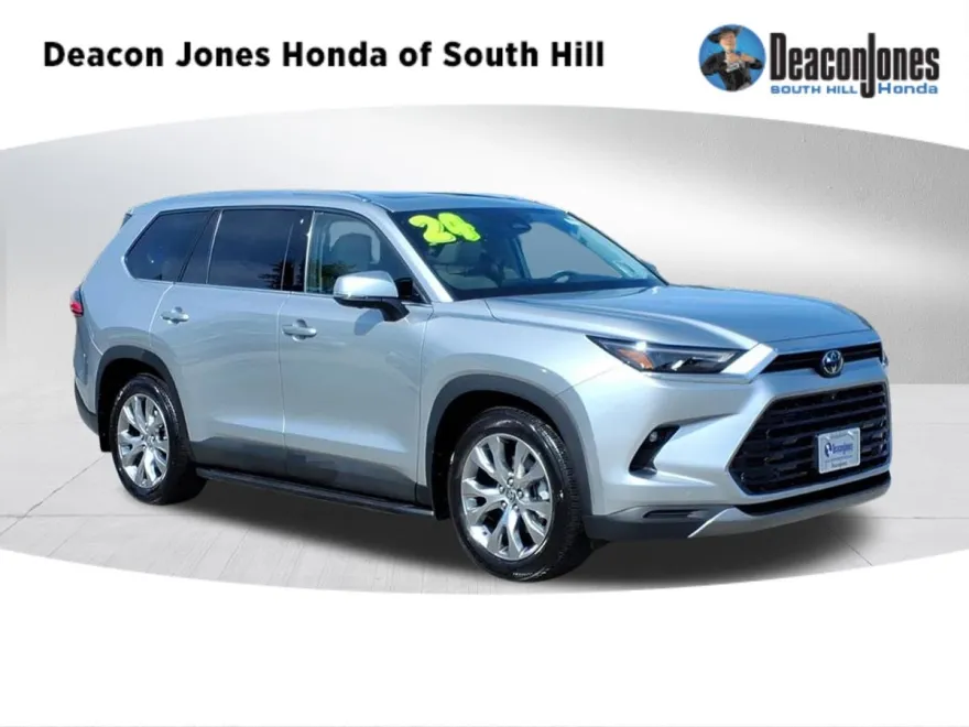 2024 Toyota Highlander Hybrid Limited photo 1
