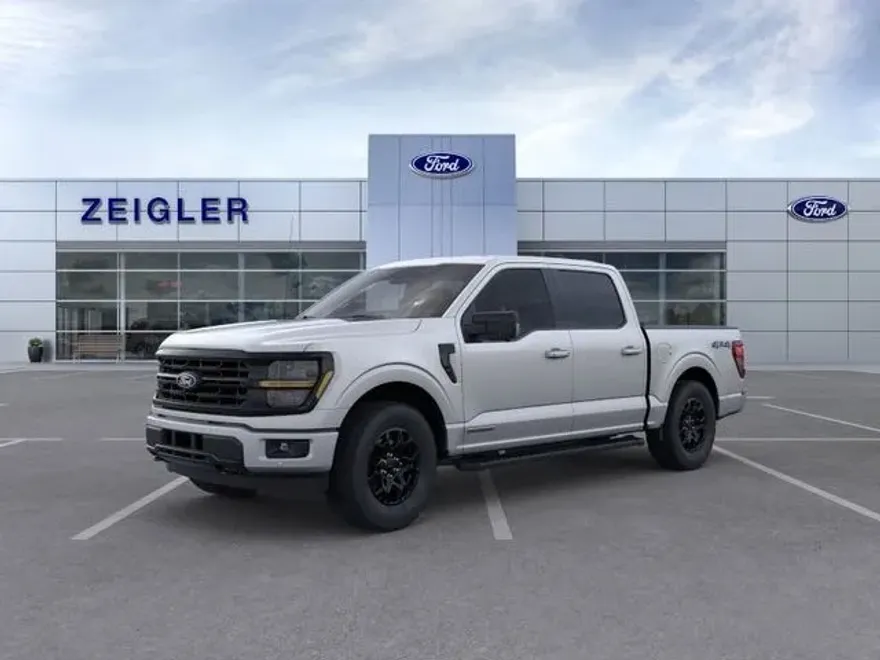 2025 Ford F-150 XLT photo 1