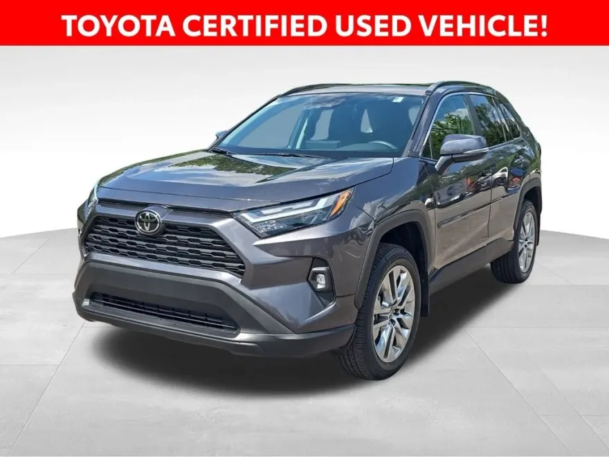2024 Toyota RAV4 XLE Premium photo 1