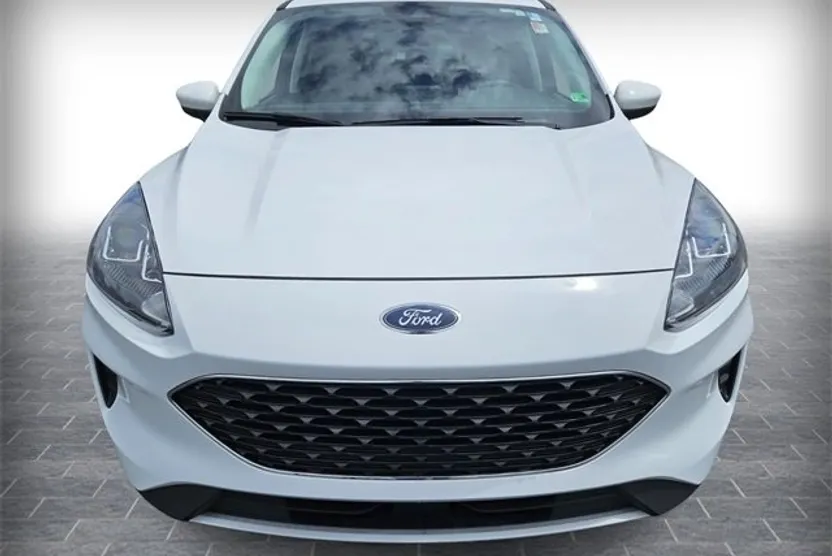 2021 Ford Escape Hybrid SE photo 1