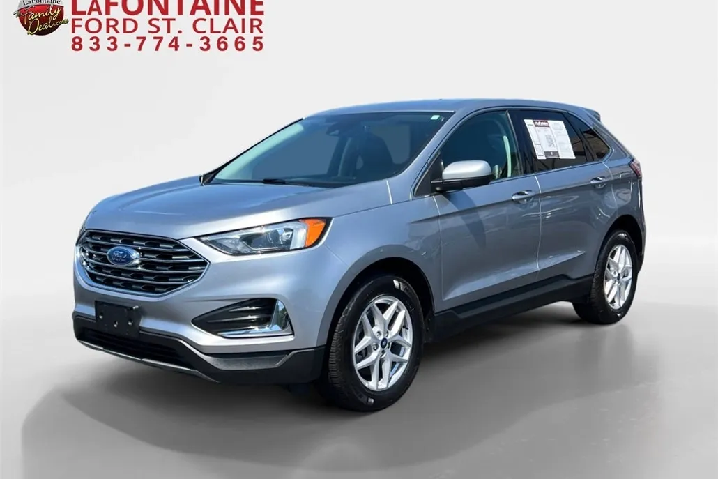 2022 Ford Edge SEL photo 1