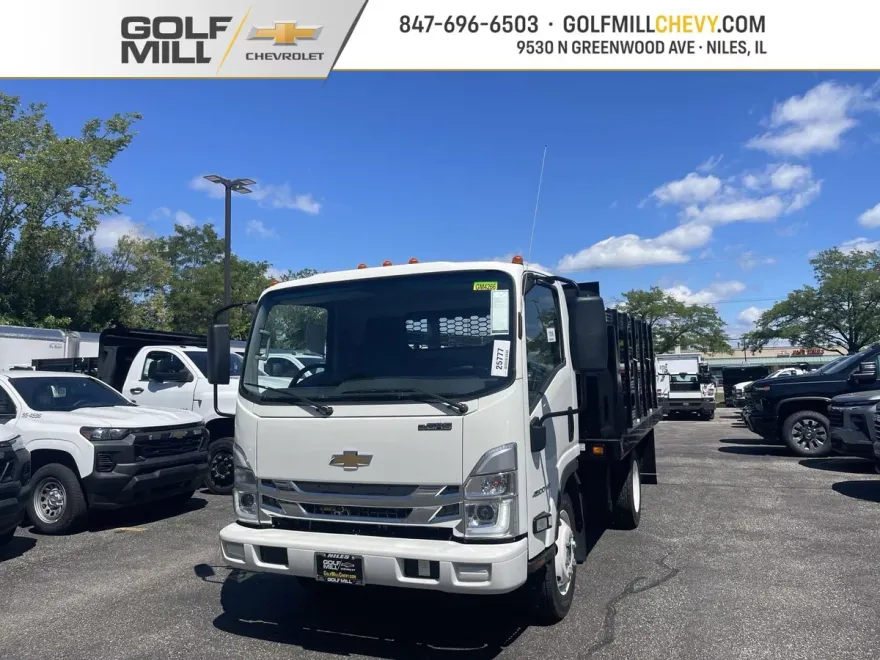 2024 Chevrolet Silverado 4500HD photo 1
