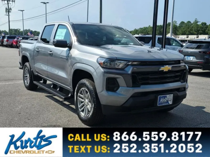 2026 Chevrolet Colorado LT photo 1