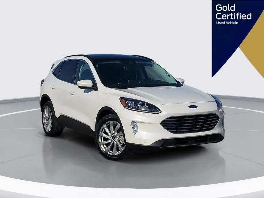 2021 Ford Escape Titanium Hybrid photo 1