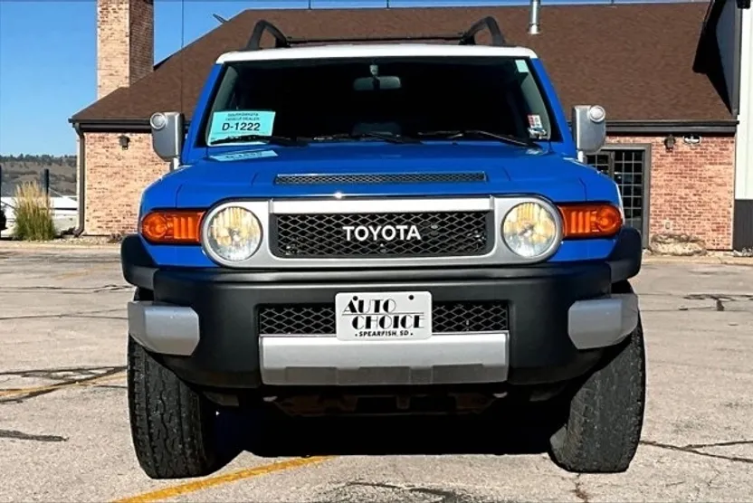 2008 Toyota FJ Cruiser Base photo 1
