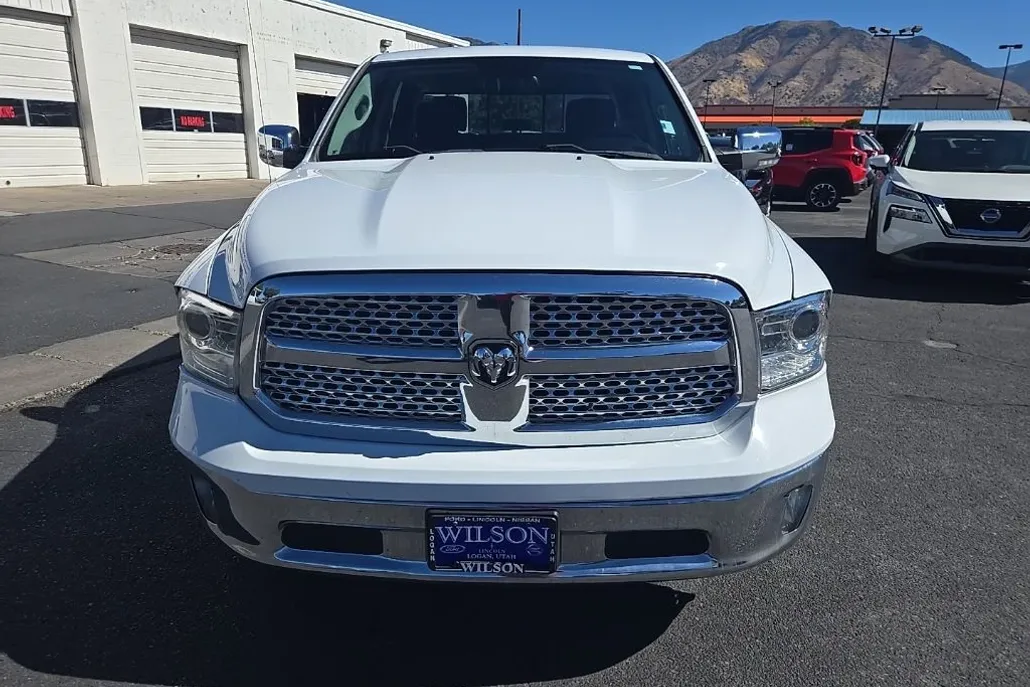 2017 Ram 1500 Laramie photo 1