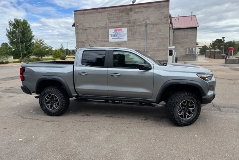2024 Chevrolet Colorado ZR2 photo 1