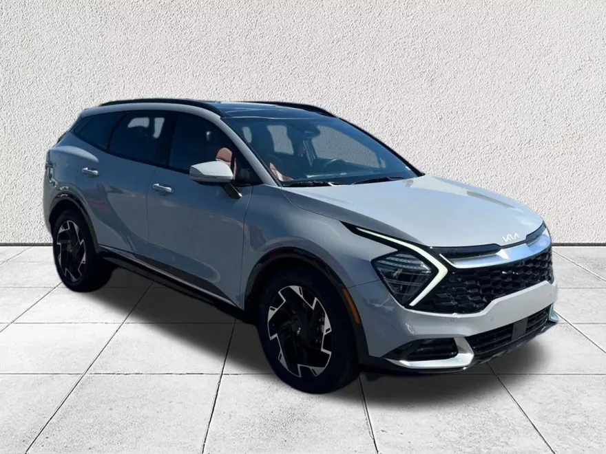 2024 Kia Sportage photo 1