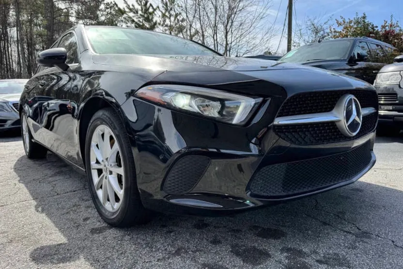 2019 Mercedes Benz A 220 photo 1
