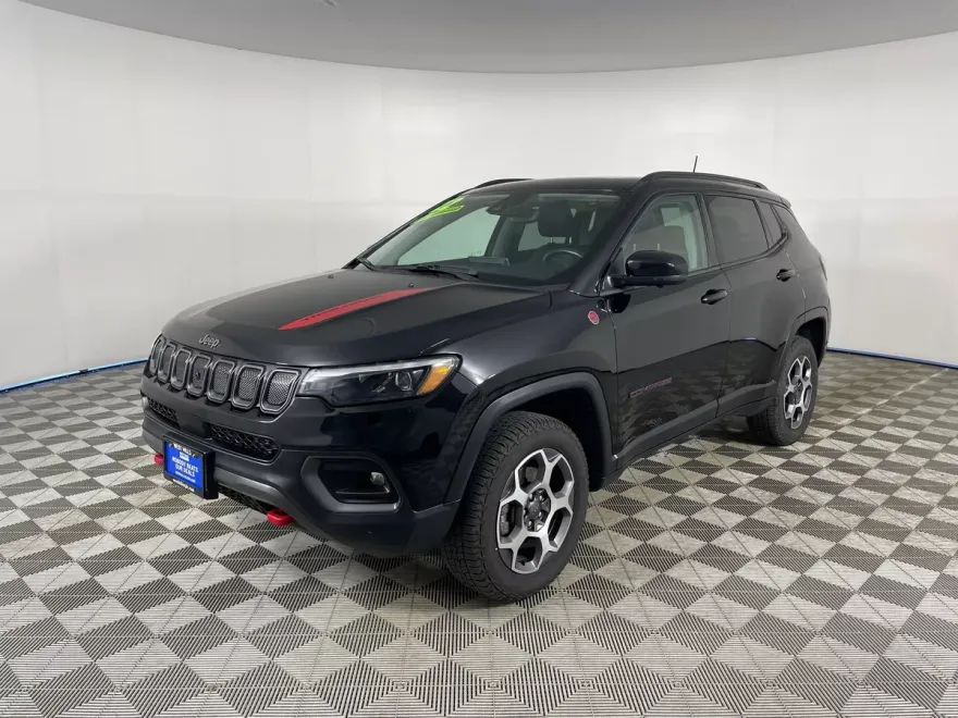 2022 Jeep Compass Trailhawk photo 1
