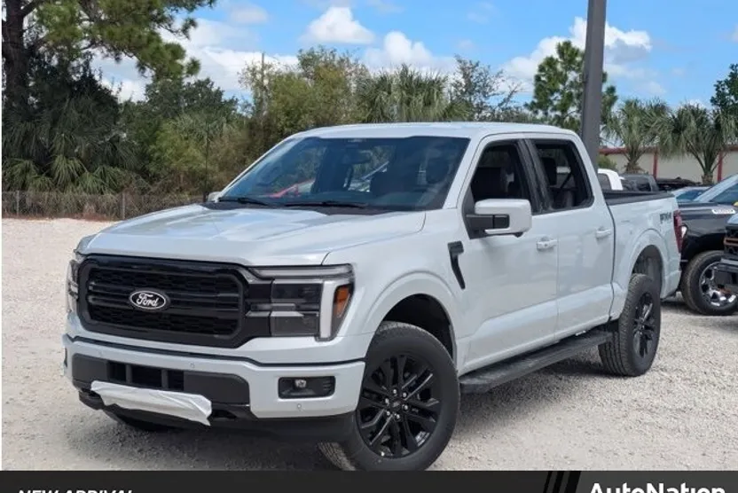 2025 Ford F-150 Lariat photo 1