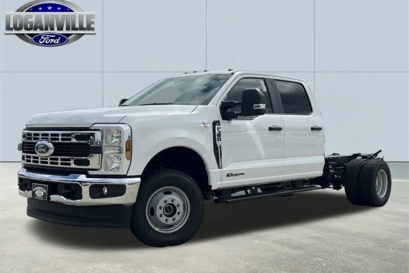 2026 Ford F-350 XLT photo 1