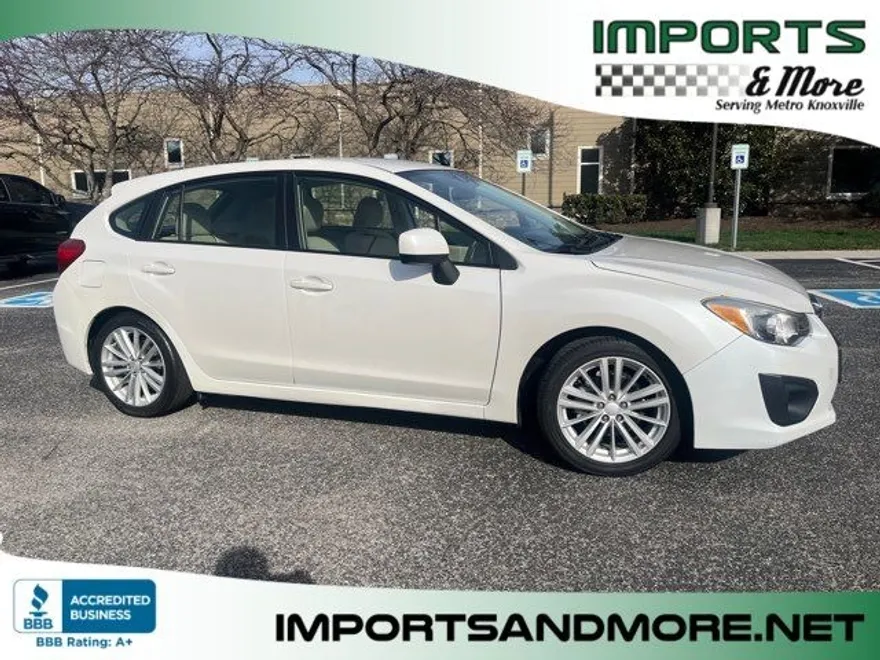 2013 Subaru Impreza 2.0i Premium photo 1