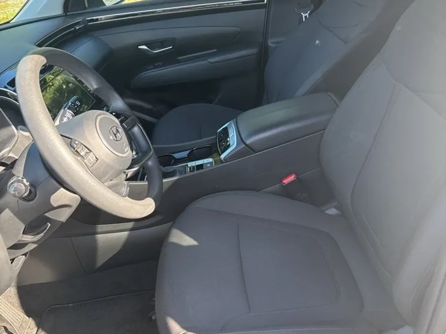 2022 Hyundai Tucson SEL photo 1
