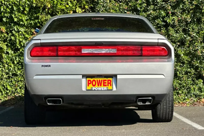2012 Dodge Challenger R/T photo 1