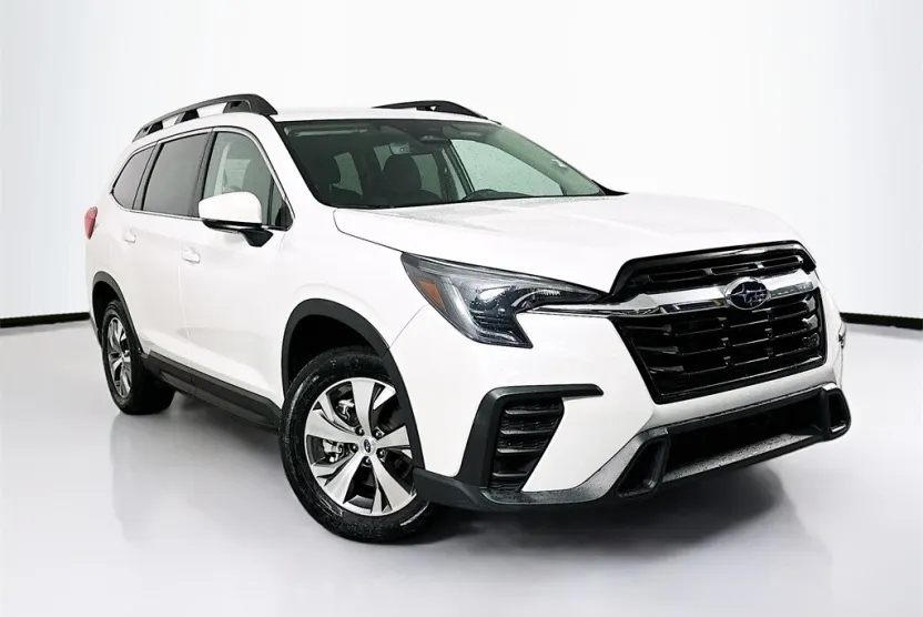 2024 Subaru Ascent Premium photo 1