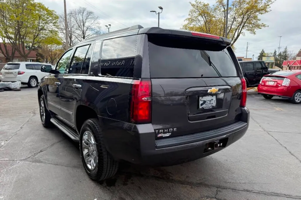 2015 Chevrolet Tahoe LT photo 1