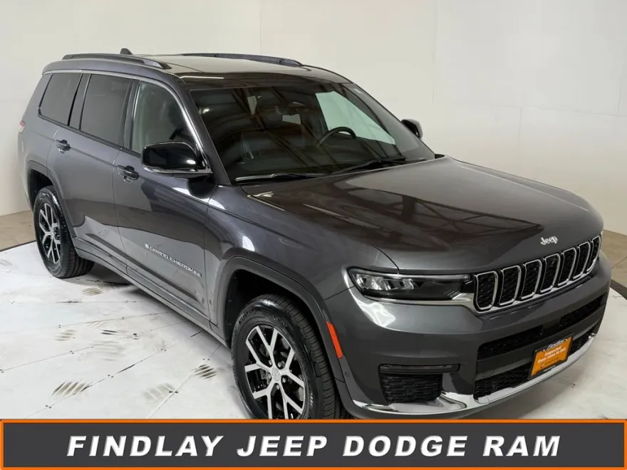 2024 Jeep Grand Cherokee Limited photo 1