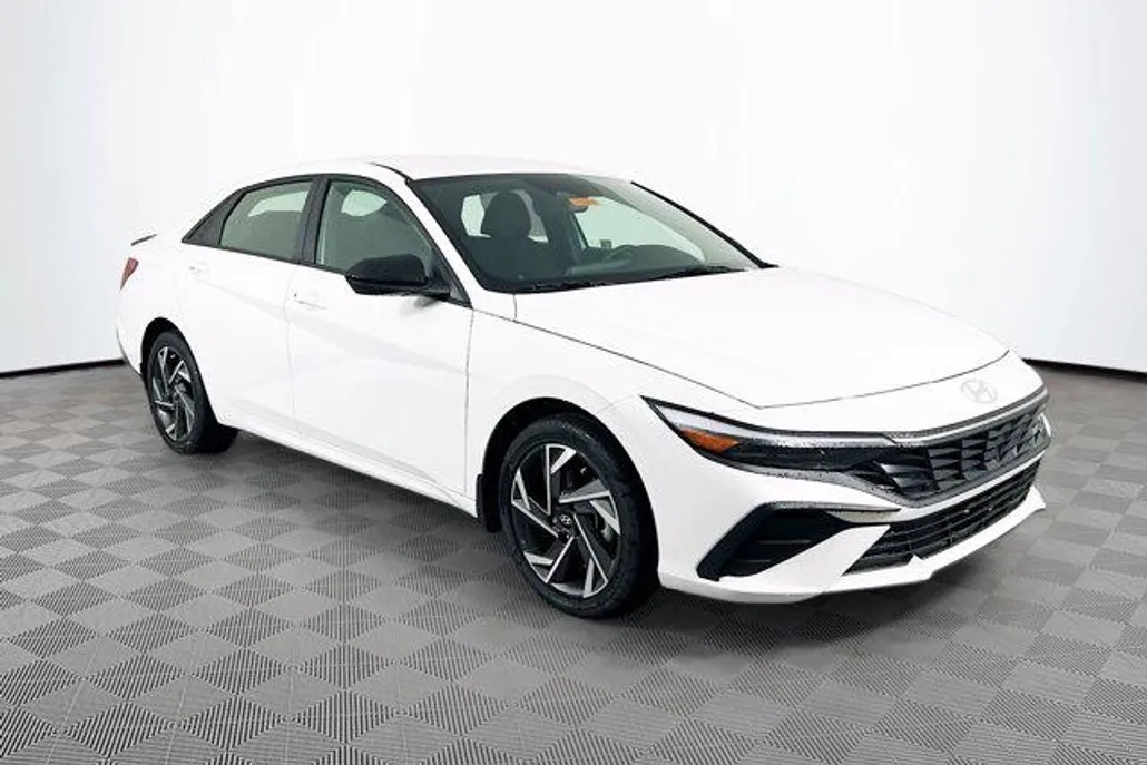 2025 Hyundai Elantra Hybrid SEL Sport photo 1