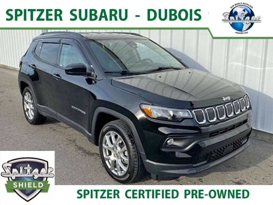 2022 Jeep Compass Latitude Lux photo 1