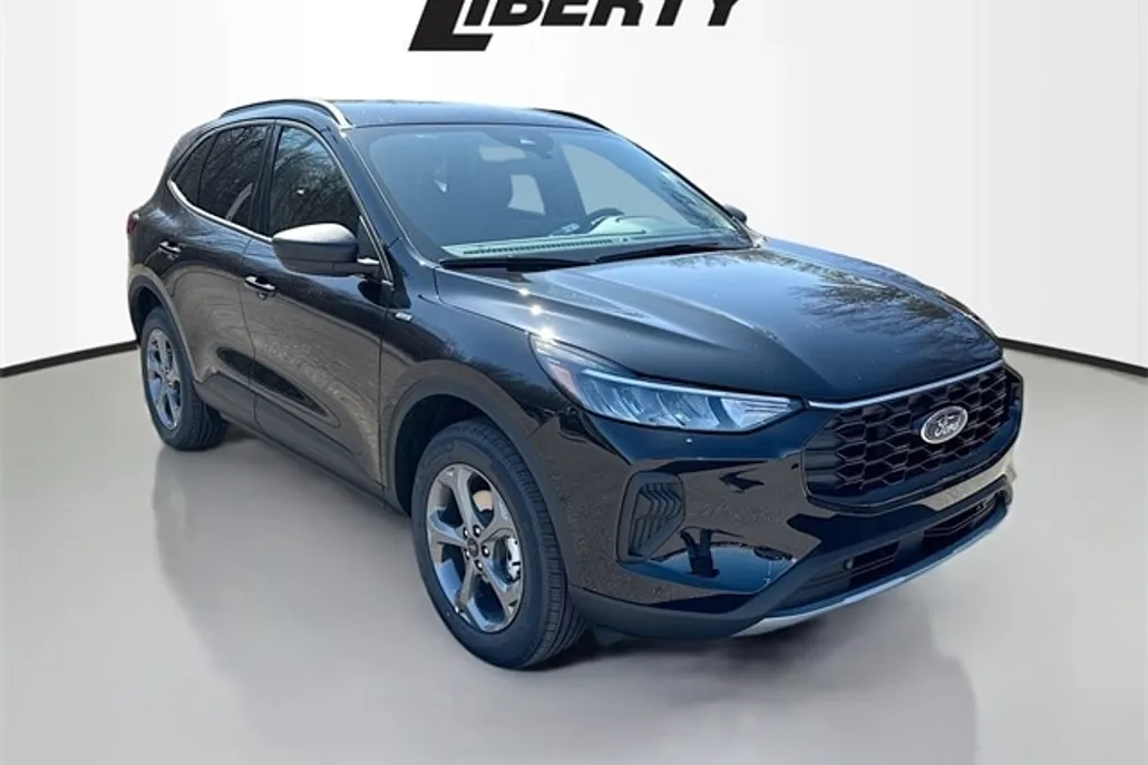2025 Ford Escape ST-Line photo 1