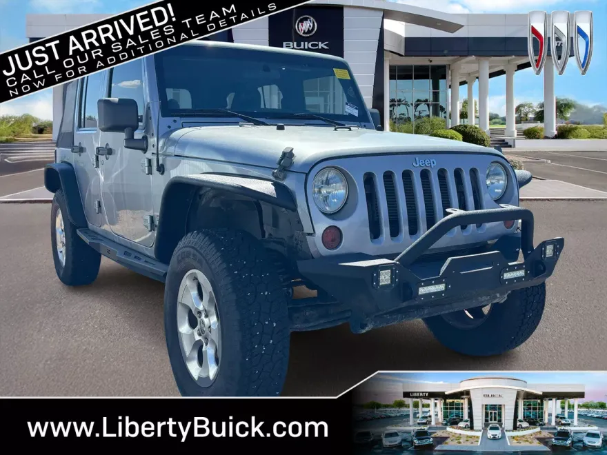 2013 Jeep Wrangler Unlimited Sport photo 1