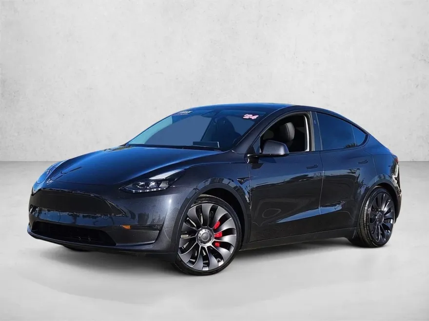 2024 Tesla Model Y Performance photo 1