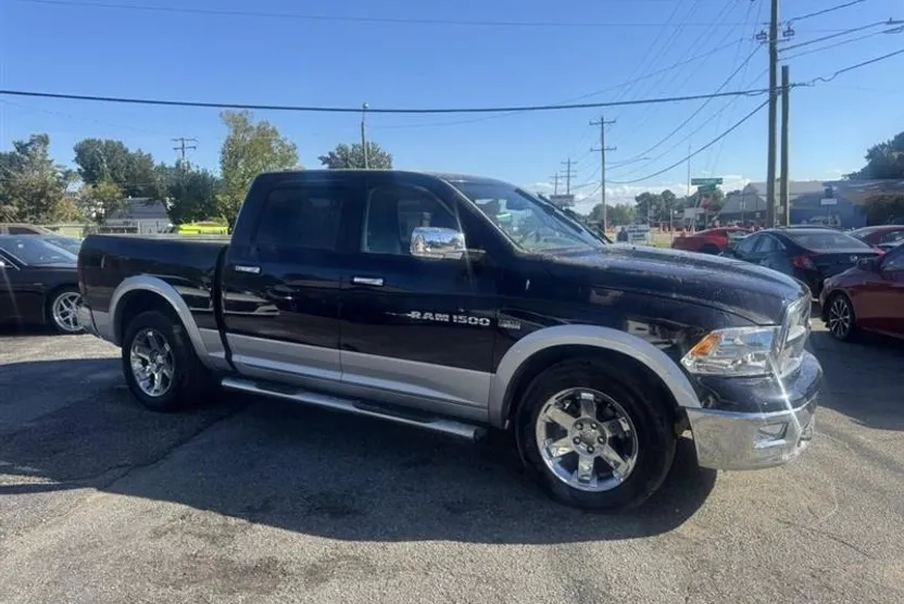 2012 Ram 1500 Laramie photo 1