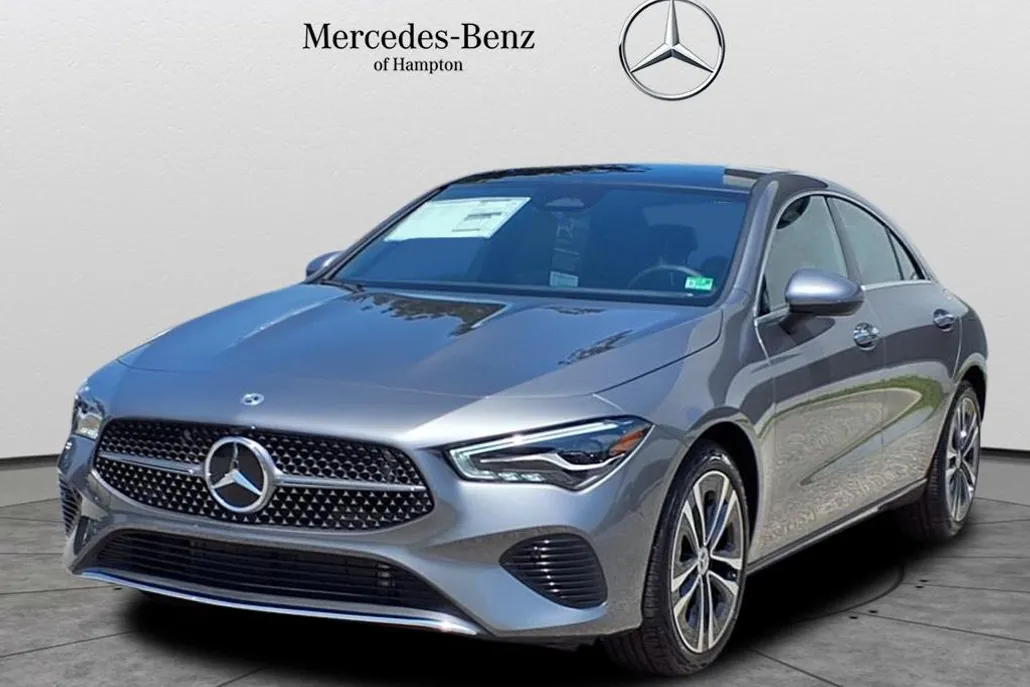 2025 Mercedes Benz CLA 250 4MATIC photo 1