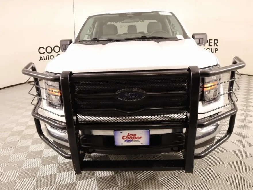 2023 Ford F-150 XL photo 1
