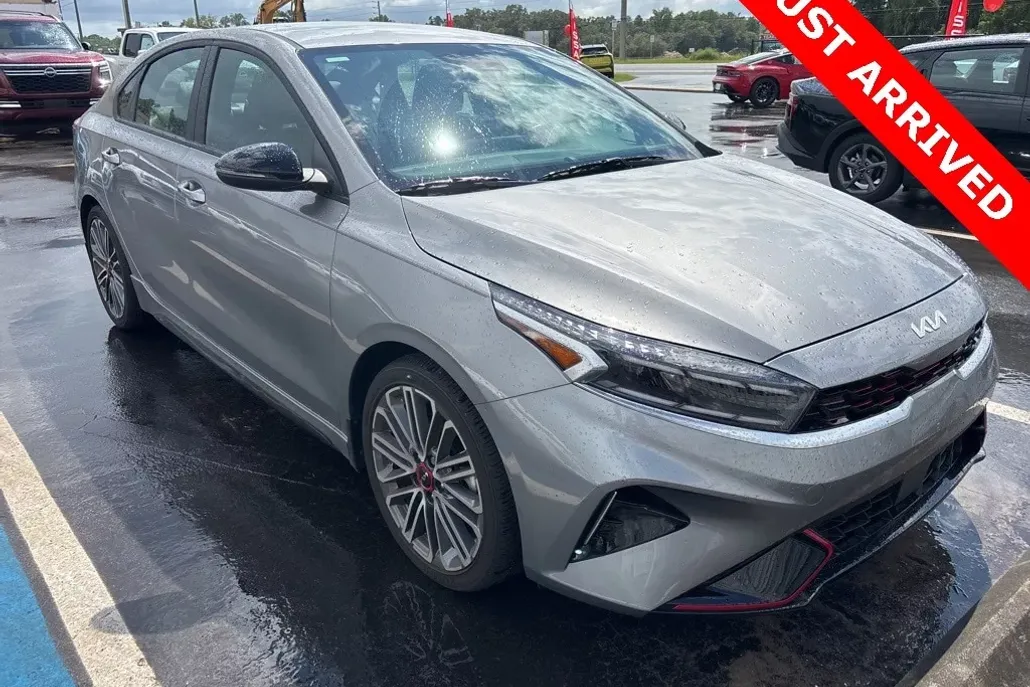 2024 Kia Forte GT photo 1