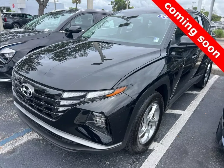 2024 Hyundai Tucson SE photo 1