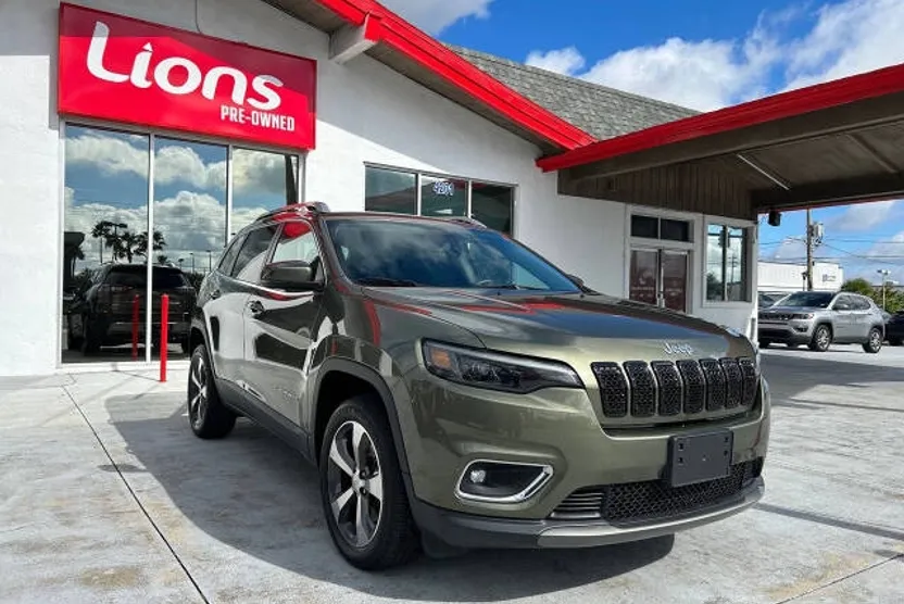 2019 Jeep Cherokee Limited photo 1