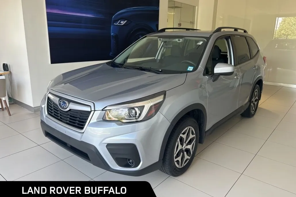 2020 Subaru Forester Premium photo 1